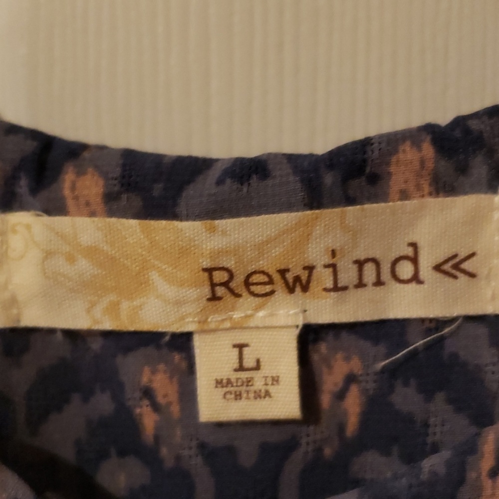 Rewind Ruffle Dress - Picture 4 of 5